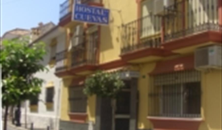 Hostal 2* Cuevas