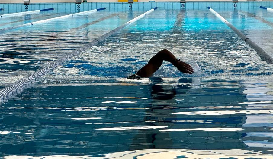 Piscina Climatizada David Meca