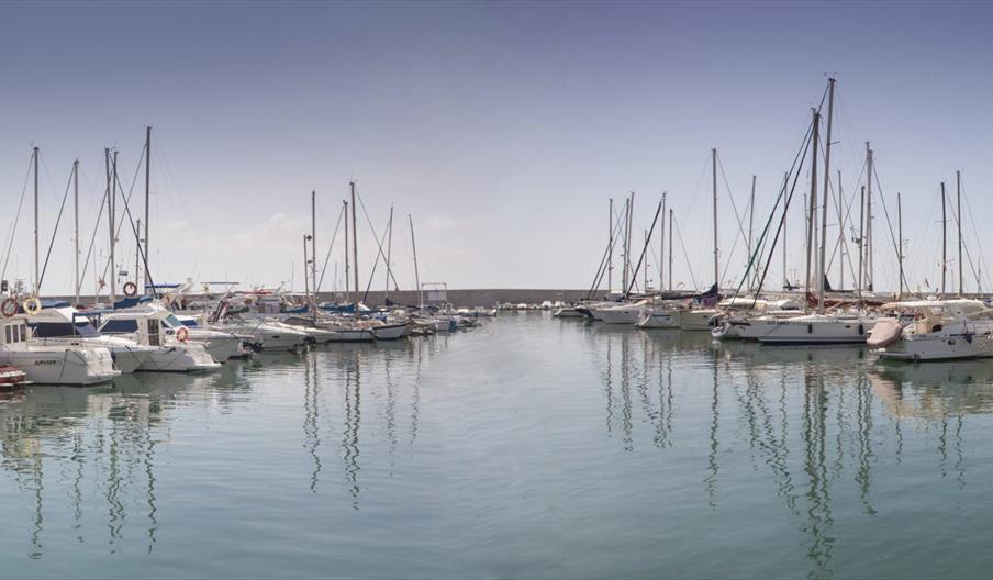 Puerto Deportivo