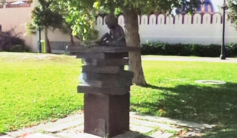 Parque de Pulgarcito (José Gómez Guerrero)